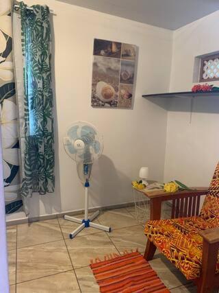 Lemon House Hotel Maroe Bagian luar foto